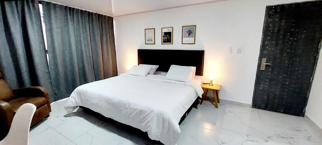 Hotel A & A Santa Alejandria Medellin