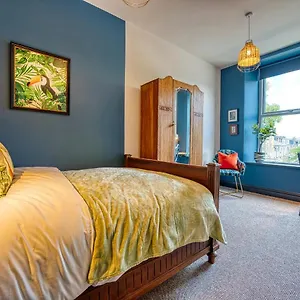  Guest house New! Unique - Perfect For Business United Kingdom