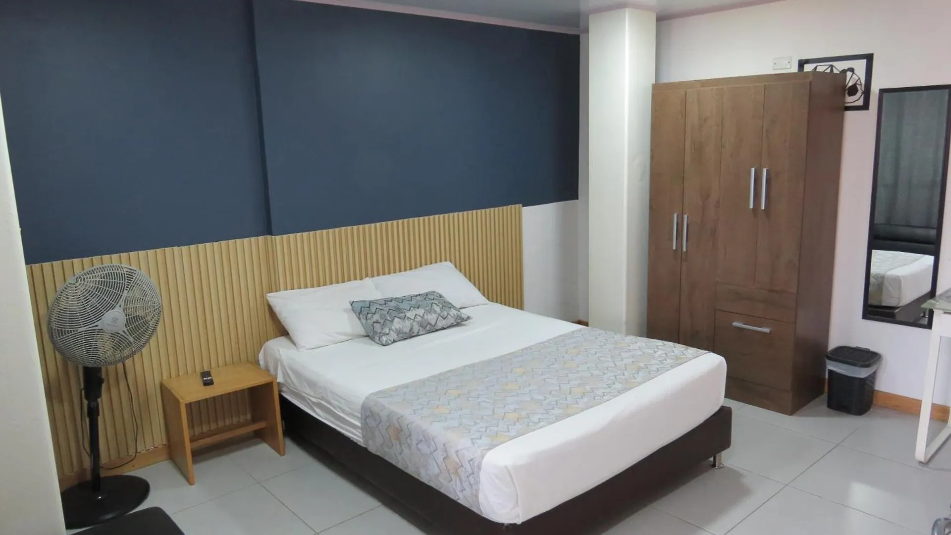 Hotel A & A Santa Alejandria Medellin Colombia