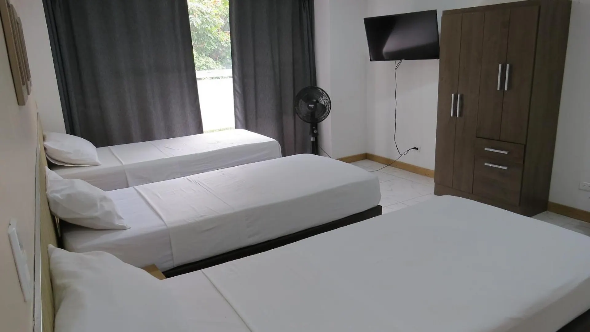 Hotel A & A Santa Alejandria Medellin