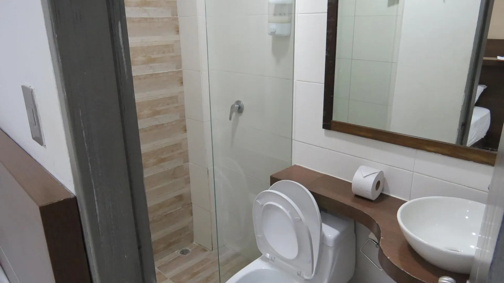 Hotel A & A Santa Alejandria Medellin Colombia