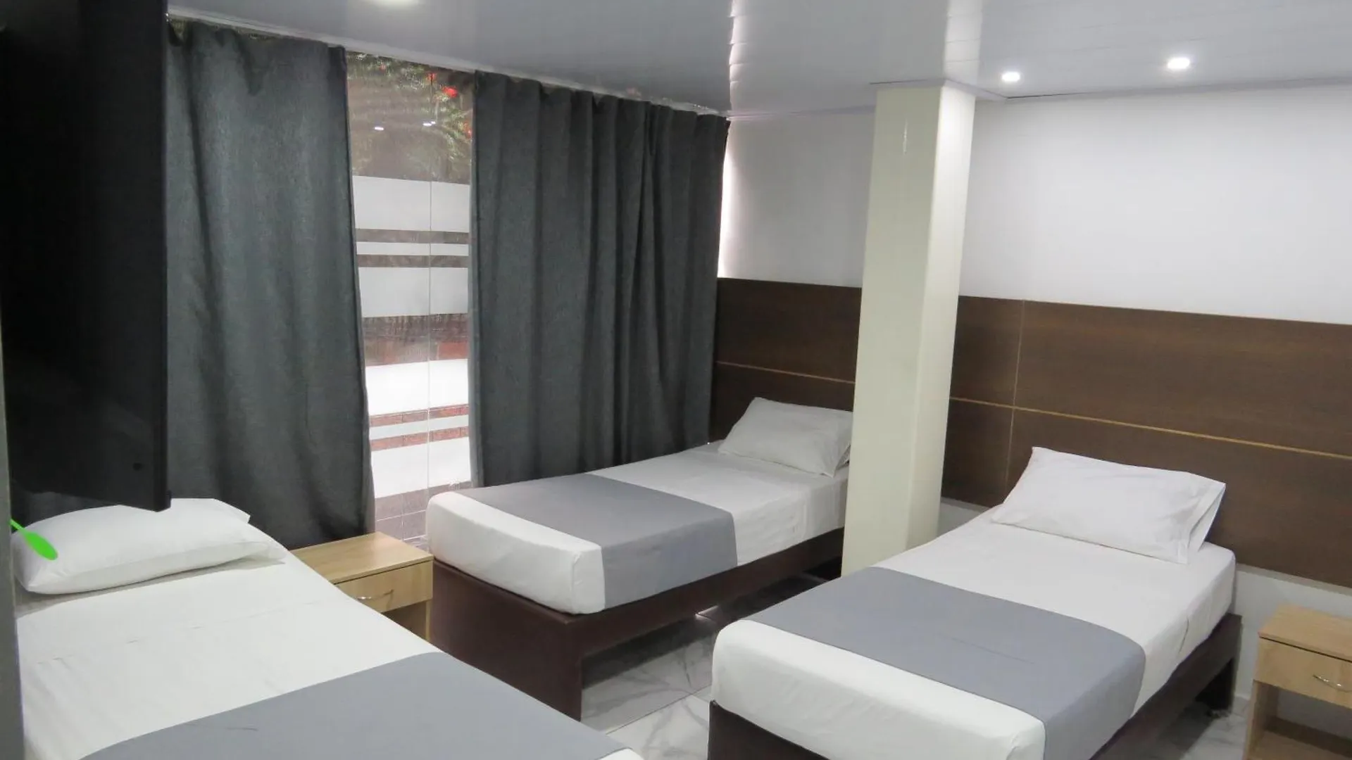 Hotel A & A Santa Alejandria Medellin